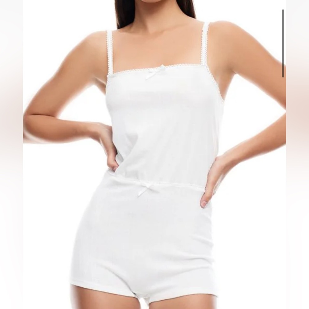 BNWT LIONESS ROMPER